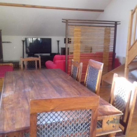 Appartement En Loft 50M2 Dans Maison Avec Chambre En Mezzanine Et Canapes Lits Dans Salon Saint-Pierre-de-Chartreuse Exterior foto